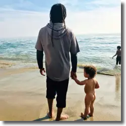 Cover: Ziggy Marley - Rebellion Rises