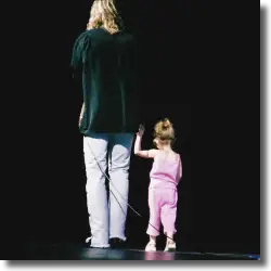 Cover: Noah Cyrus x Billy Ray Cyrus - Noah (Stand Still)