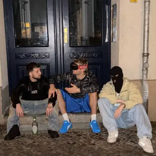 Mr. Polska, Ski Aggu, Natte Visstick