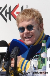 Elton John verkauft Hollywood-Appartements