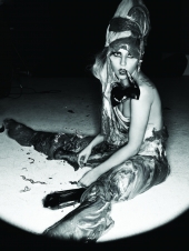 Lady GaGa und ihr mystisches Parfuem