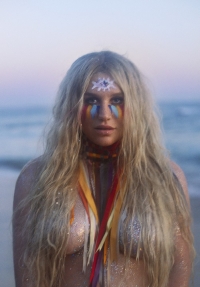 Kesha und die dummen Entscheidungen in ihrer Musik