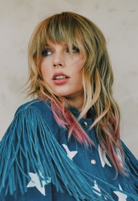 Taylor Swift: das macht sie in der Quarantaene