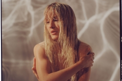 Ellie Goulding: Deswegen traegt ihr Album den Titel 'Brightest Blue'