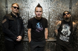 'Blink-182': Neue Single ueber das Coronavirus