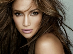 Jennifer Lopez gewinnt People Icon Award