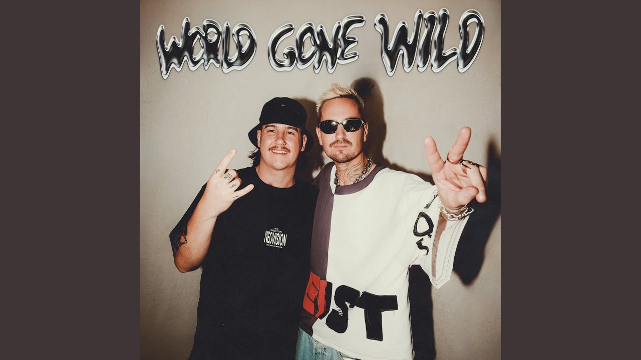 Video starten: Robin Schulz & CYRIL feat. Sam Martin – World Gone Wild
