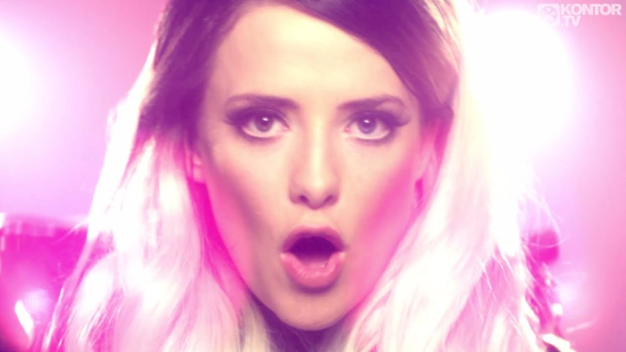 Video starten: Kaskade with Rebecca & Fiona – Turn It Down