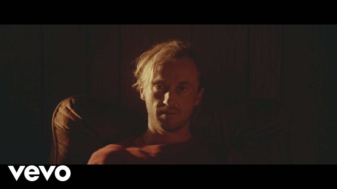 James Arthur – Empty Space