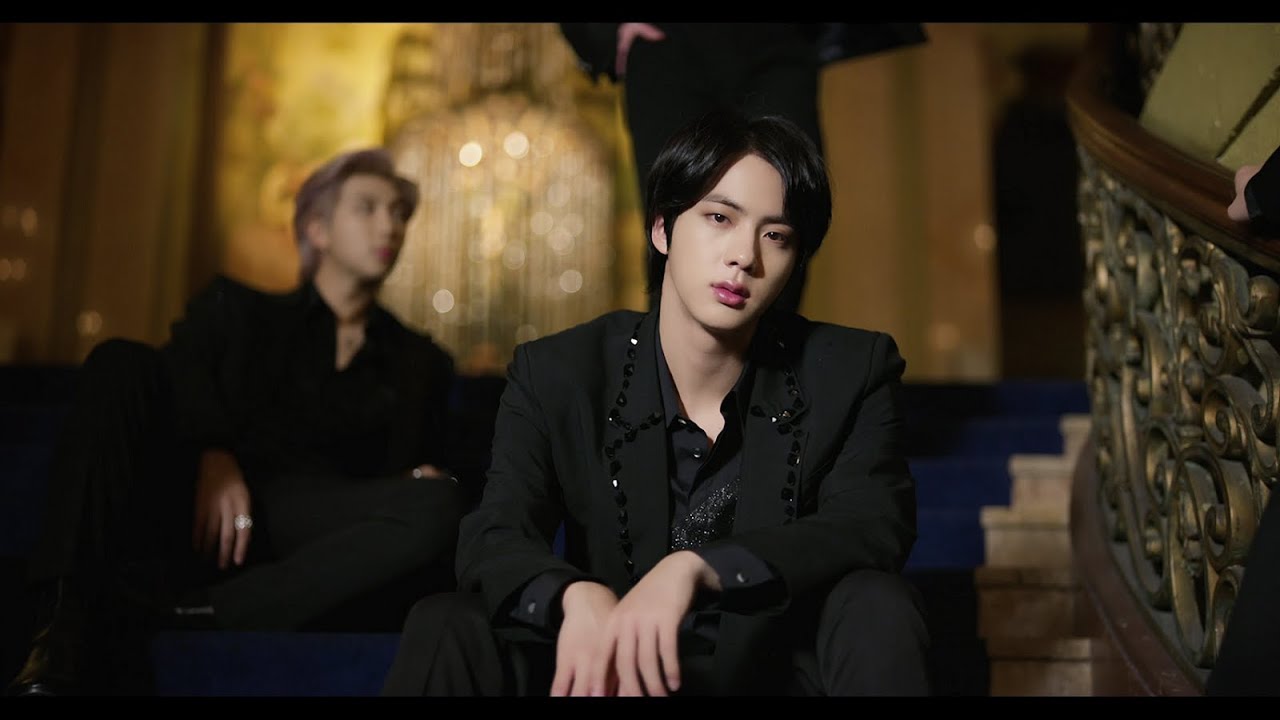 BTS – Black Swan