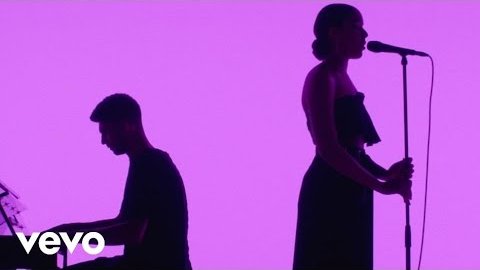 Grace Carter – Silhouette