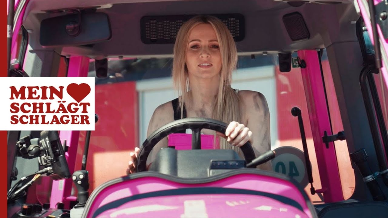 Melissa Naschenweng – Traktorführerschein