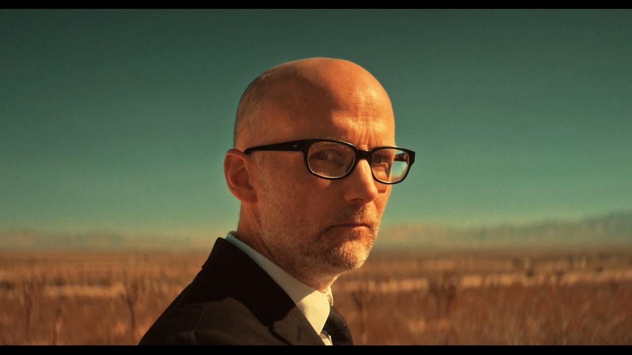 Moby feat. Gregory Porter & Amythyst Kiah – Natural Blues