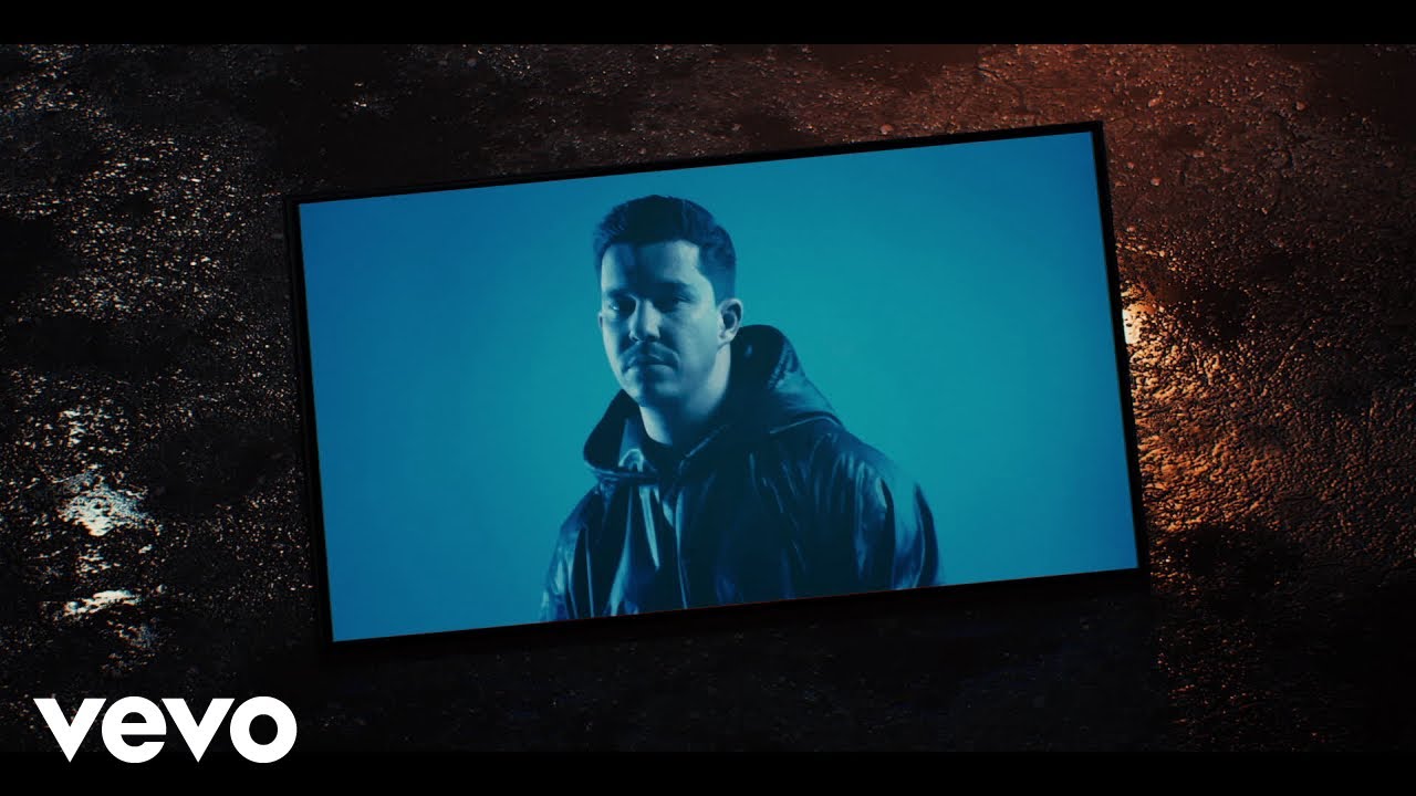 Martin Jensen x Alle Farben x Nico Santos – Running Back To You