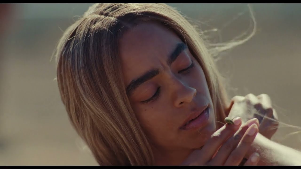 Kelsey Lu – Comfort