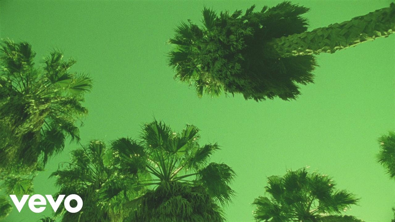 Calvin Harris feat. Frank Ocean & Migos – Slide