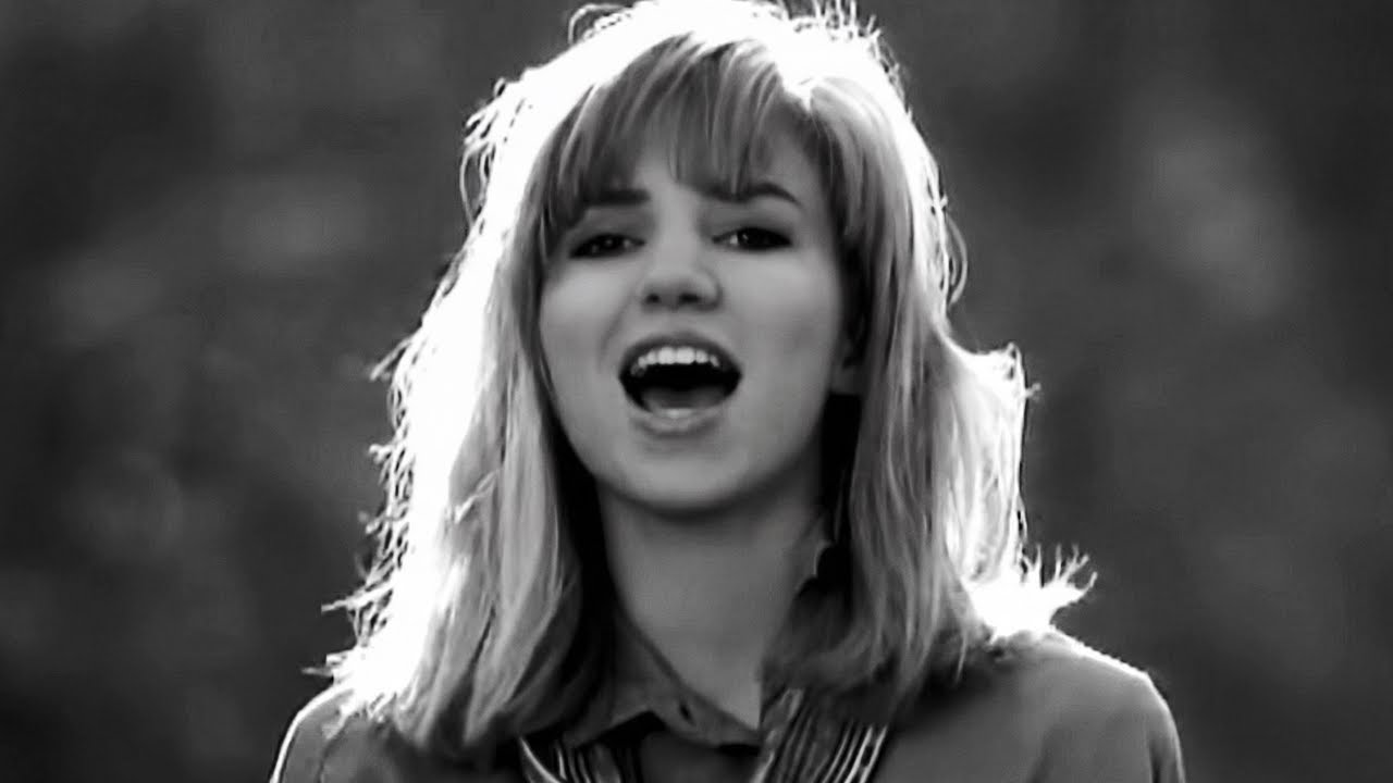 Debbie Gibson – Lost In Your Eyes
