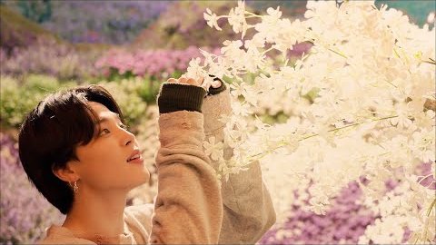 BTS – Stay Gold