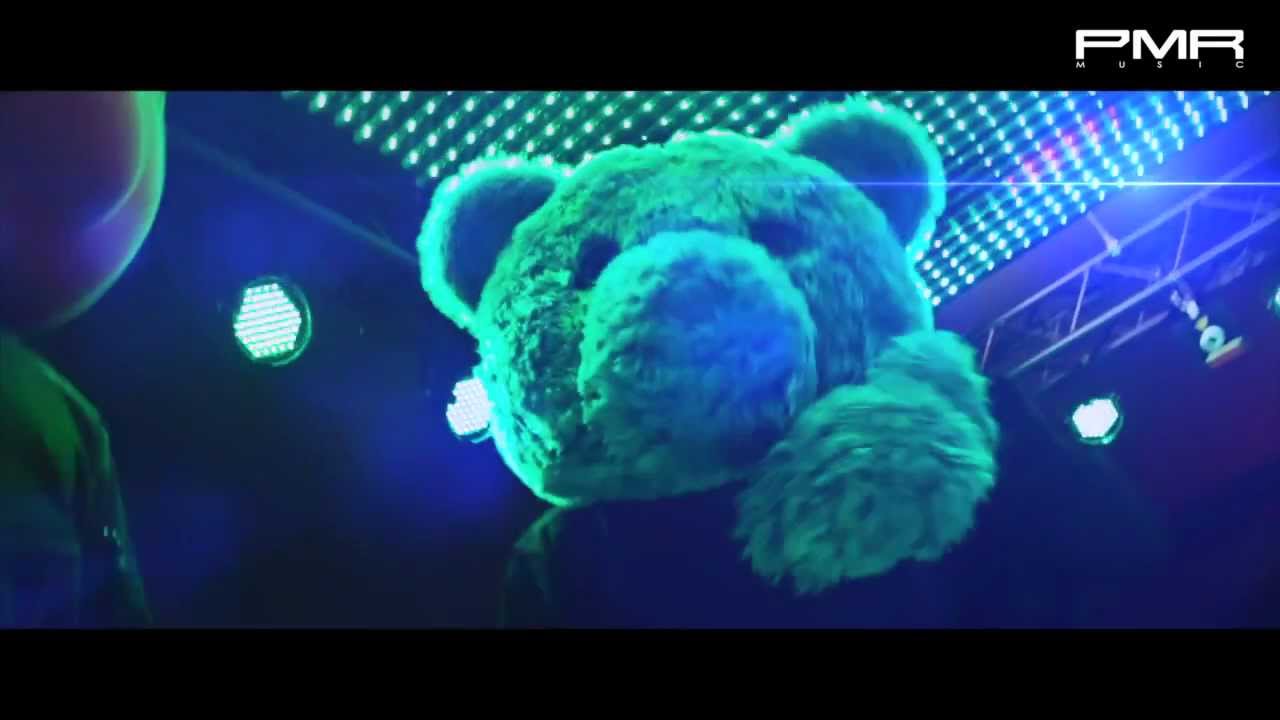 Video starten: Die Tanzbären feat. Monsieur André – The Wreng Wreng Song