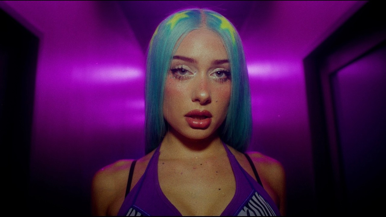 Video starten: Kayla Shyx – Liebesbriefe