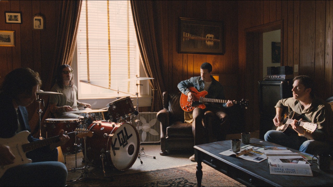 Kings Of Leon – My Whole World