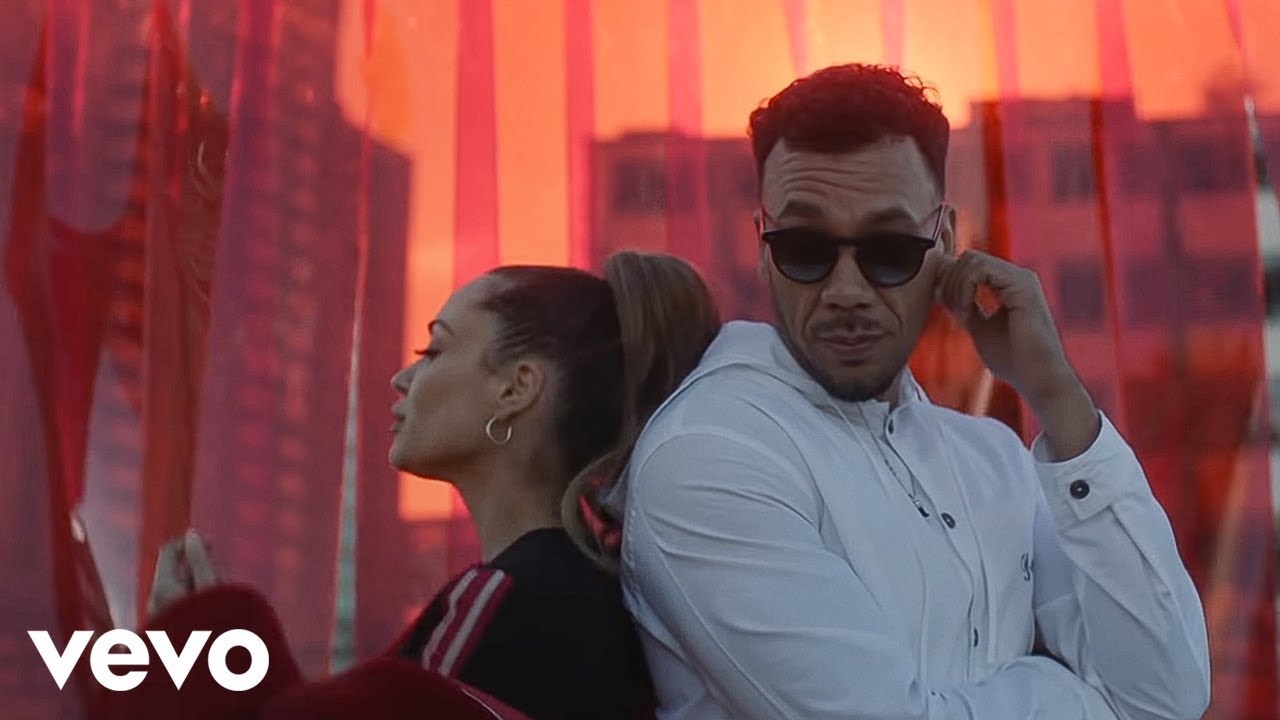 Larsito & Mandy Capristo – Si es amor
