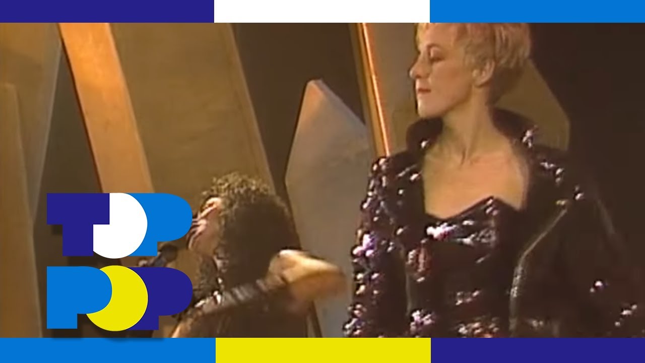 Pepsi & Shirlie – Heartache