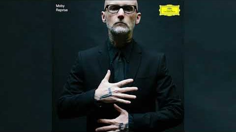 Moby feat. Mindy Jones – Heroes (Reprise Version)