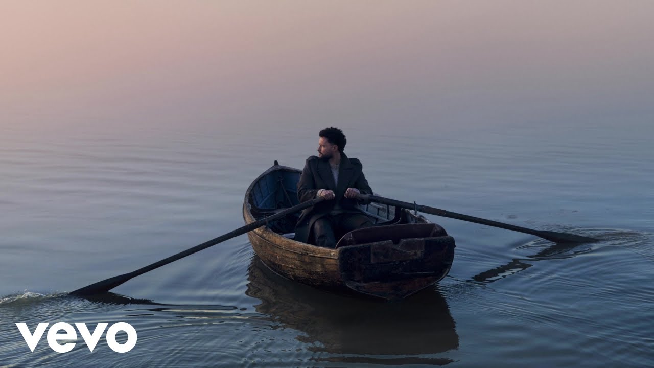 Video starten: Calum Scott – God Knows
