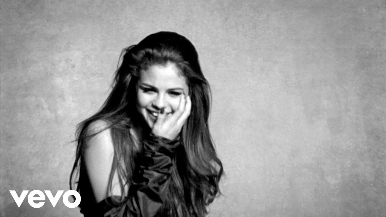 Selena Gomez – Kill Em With Kindness