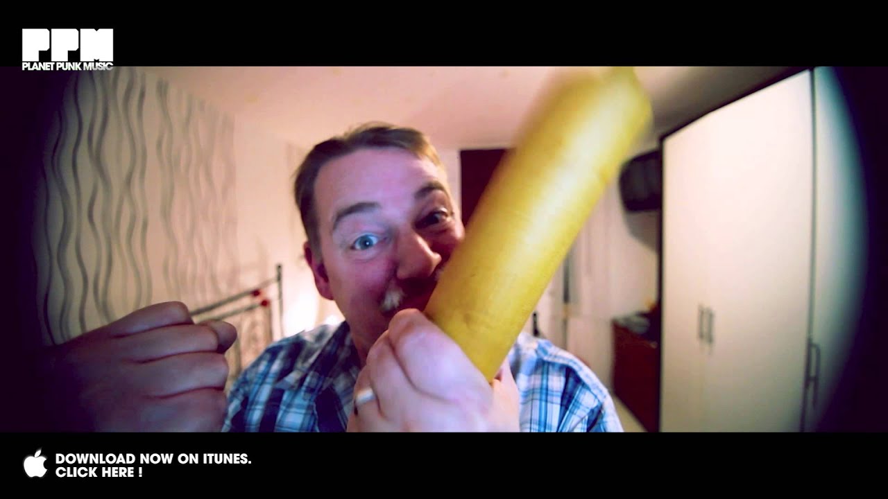 Video starten: CombiNation feat. Tommy Clint – Wake Up The Neighbours
