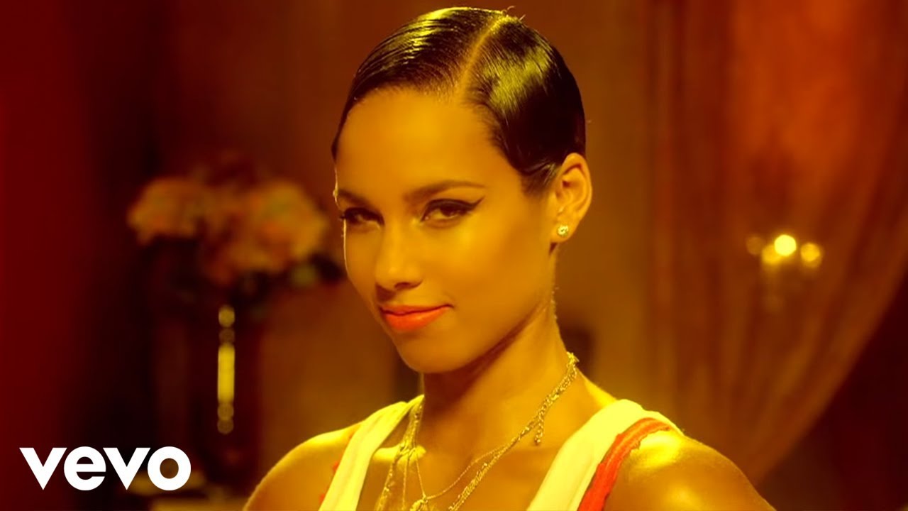 Video starten: Alicia Keys – Girl On Fire