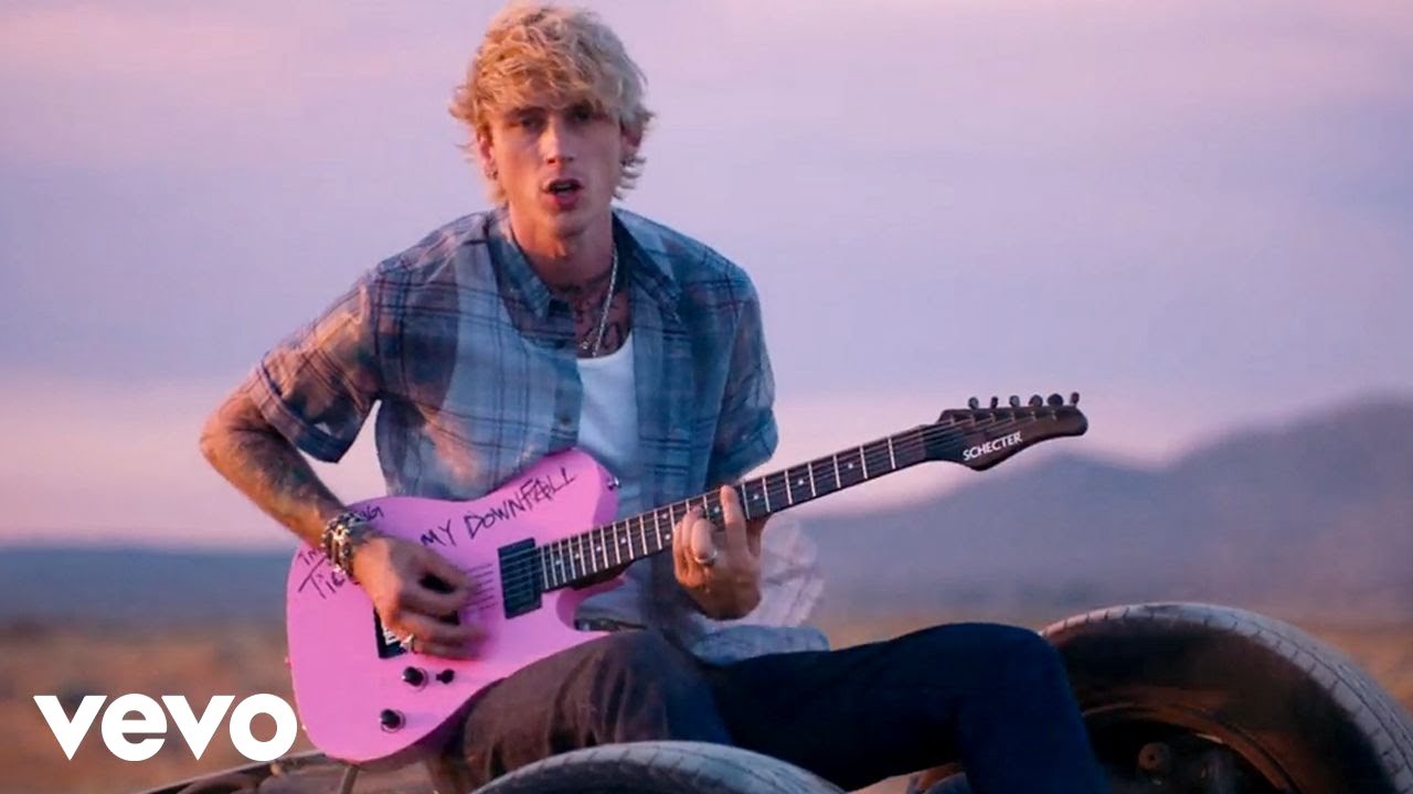 Machine Gun Kelly feat. Blackbear – My Ex's Best Friend