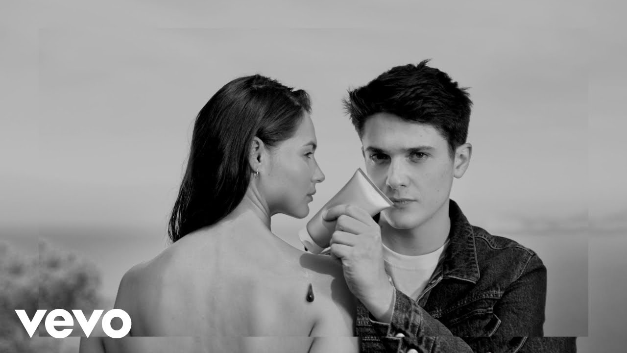Kungs & Stargate feat. GOLDN – Be Right Here