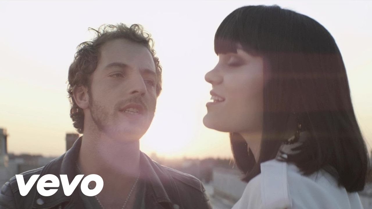 Video starten: James Morrison feat. Jessie J – Up