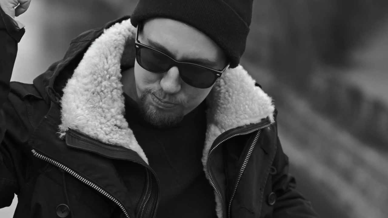 Video starten: Prinz Pi – 100X