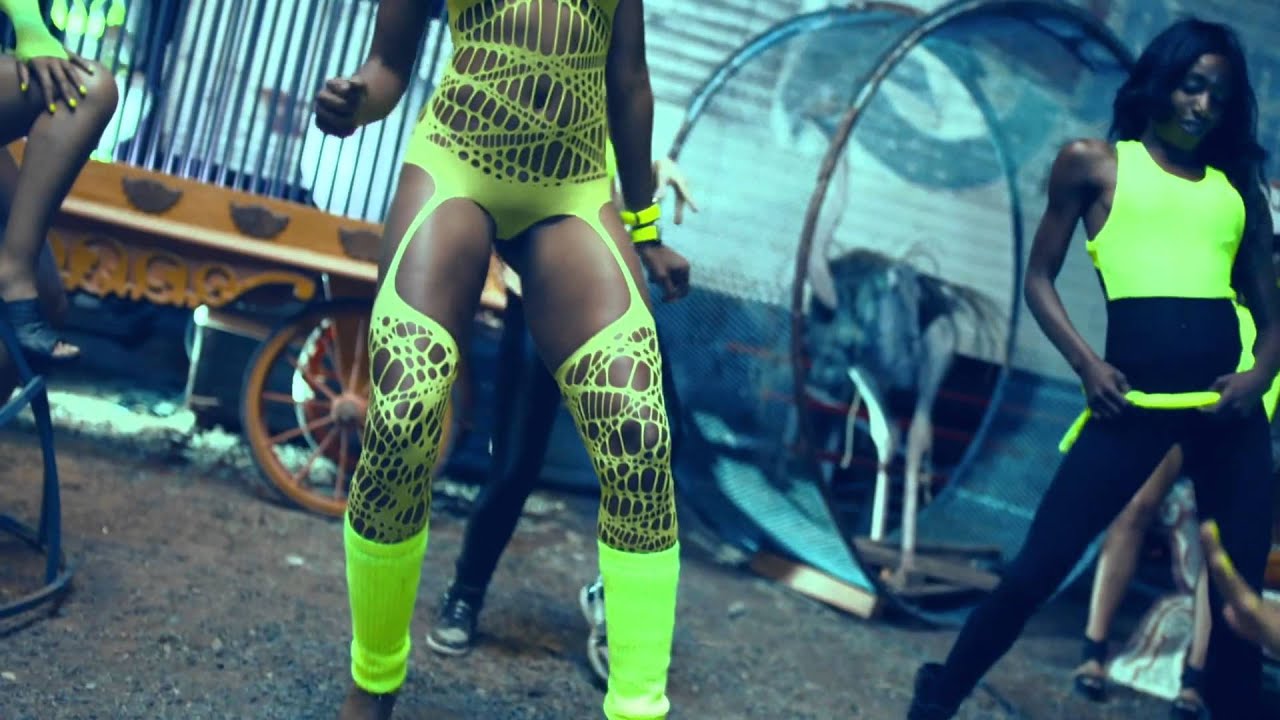 Travis Scott feat. Future & 2 Chainz – Antidote