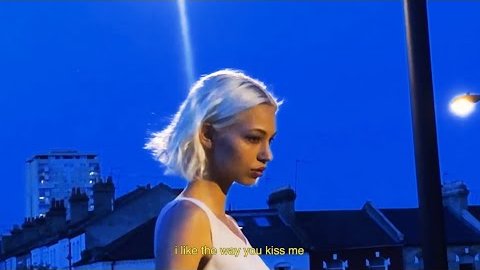 Artemas – I Like The Way You Kiss Me