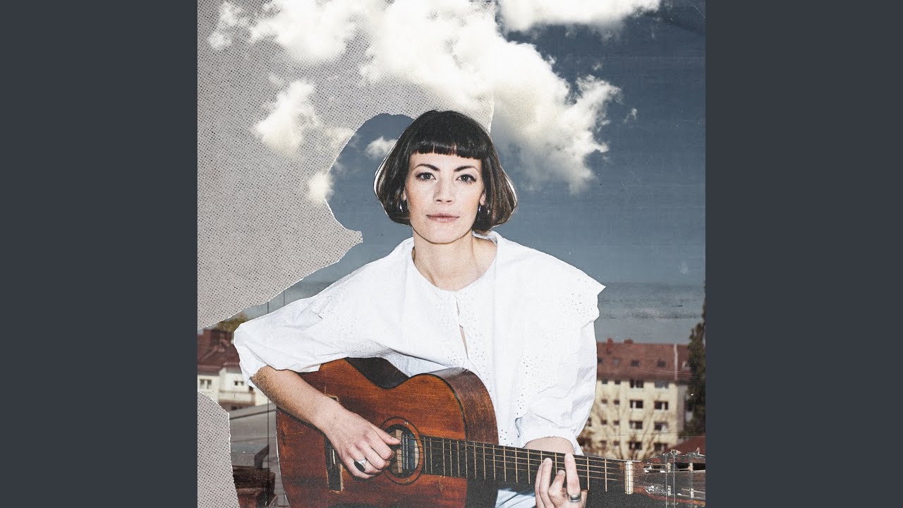 Video starten: FEE. – Halbe Songs