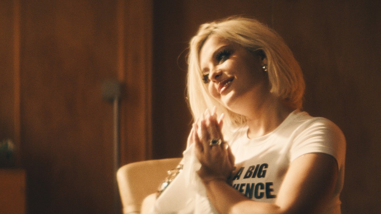 Video starten: Bebe Rexha & David Guetta – Sad Girls