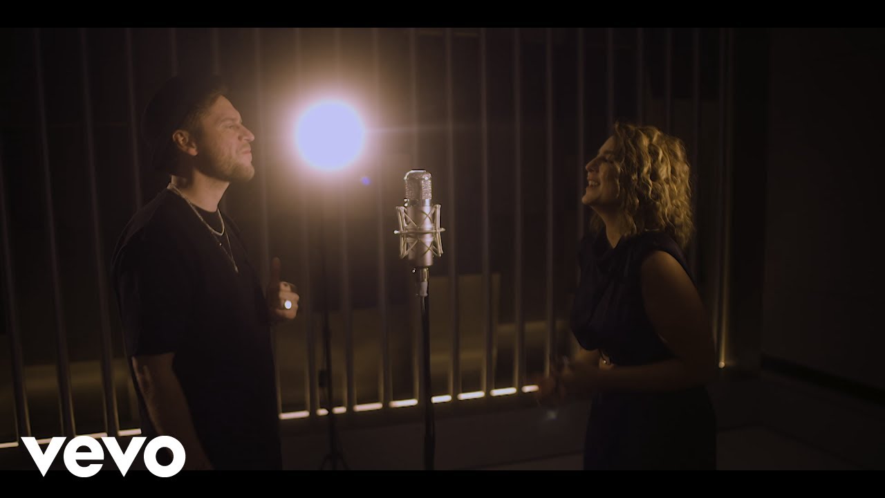 Video starten: Johannes Oerding feat. Zeynep Avci – Stärker