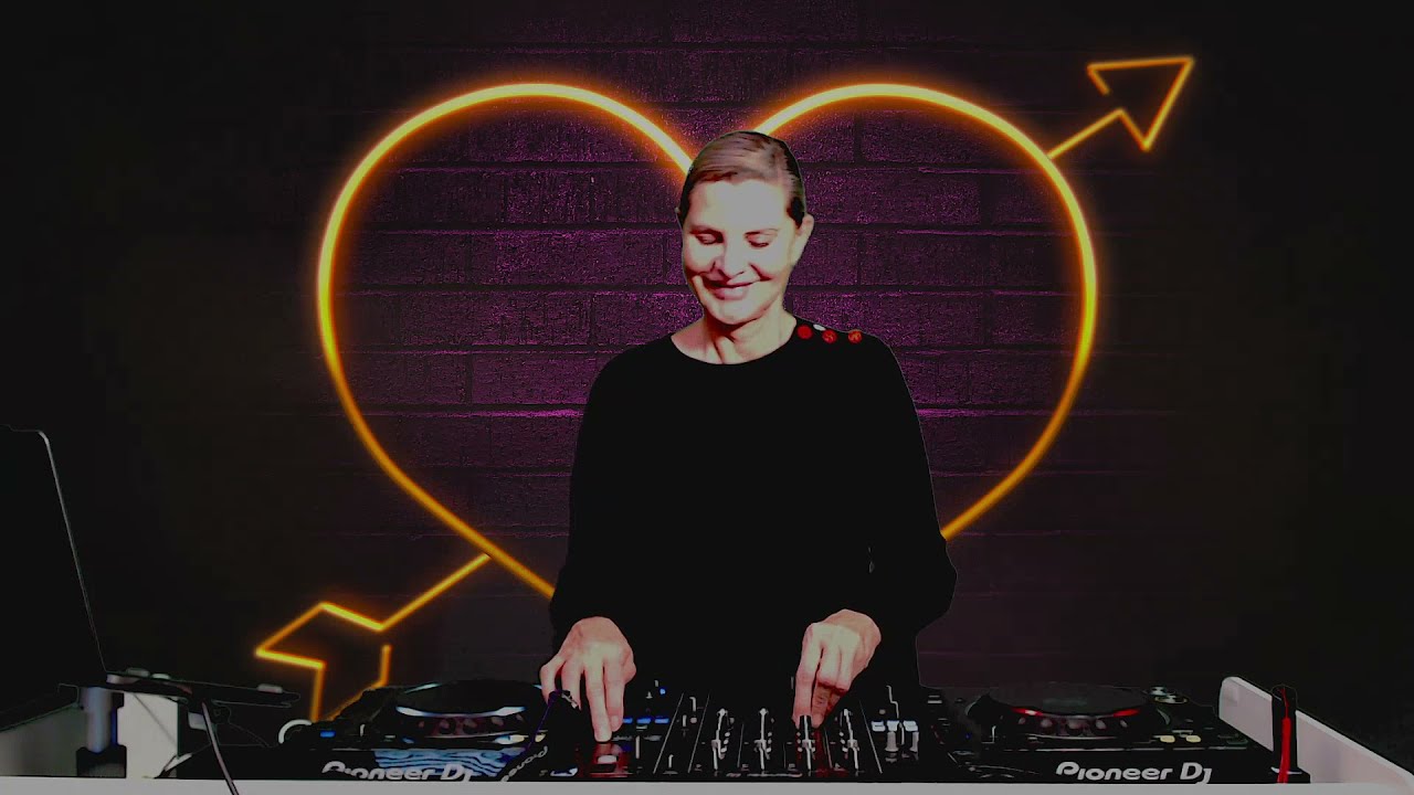 Tom & Mossee, Wallu and Martina Budde – No More Games