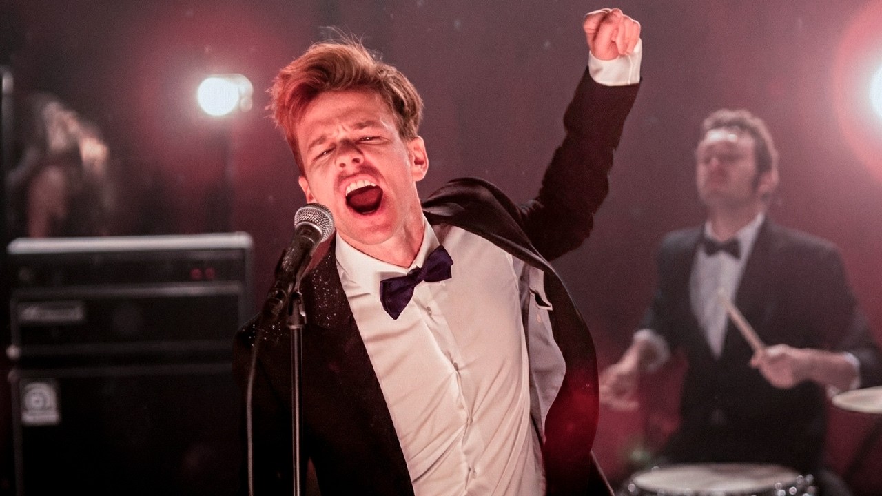 Video starten: fun. feat. Janelle Monáe – We Are Young