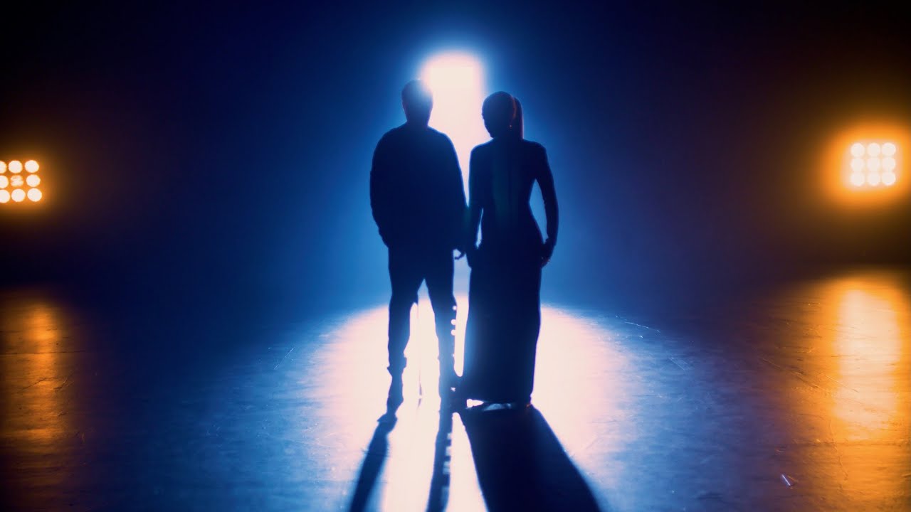 Alesso & Becky Hill – Surrender