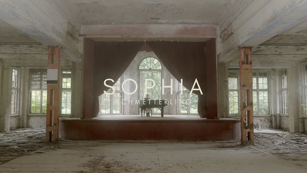 Video starten: SOPHIA – Schmetterling