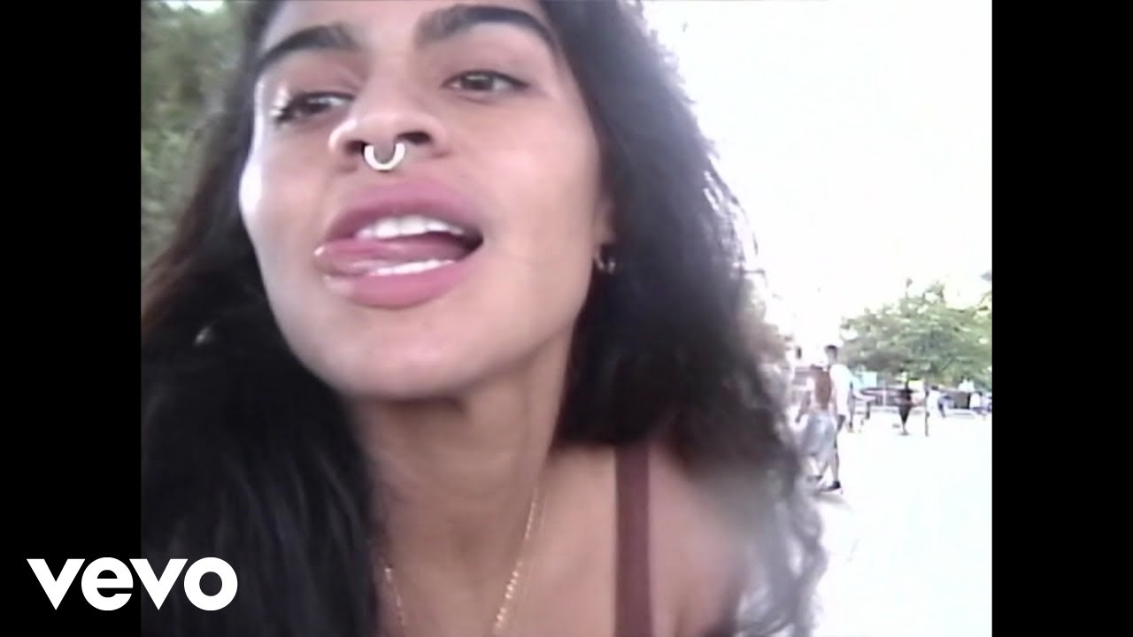 Calvin Harris & Jessie Reyez – Ocean