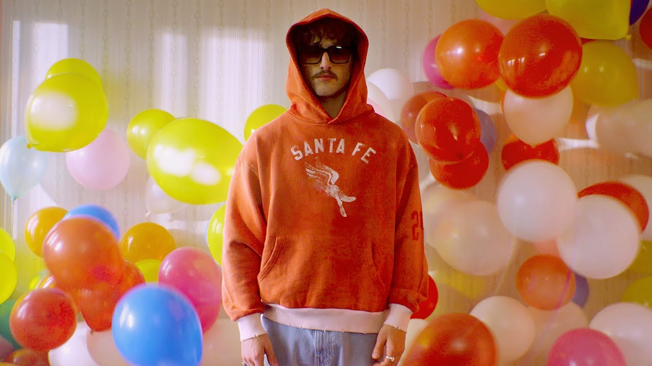 Video starten: Benson Boone – Mystical Magical