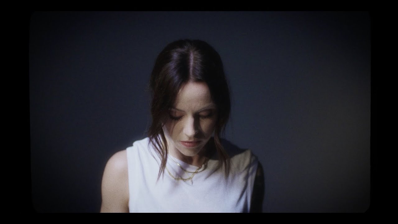 Amy Macdonald – Crazy Shade Of Blue
