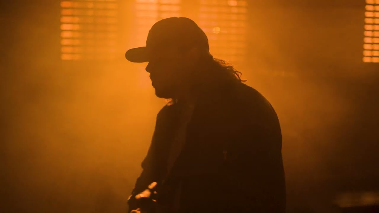 Video starten: Declan J Donovan – Regret Not Loving You