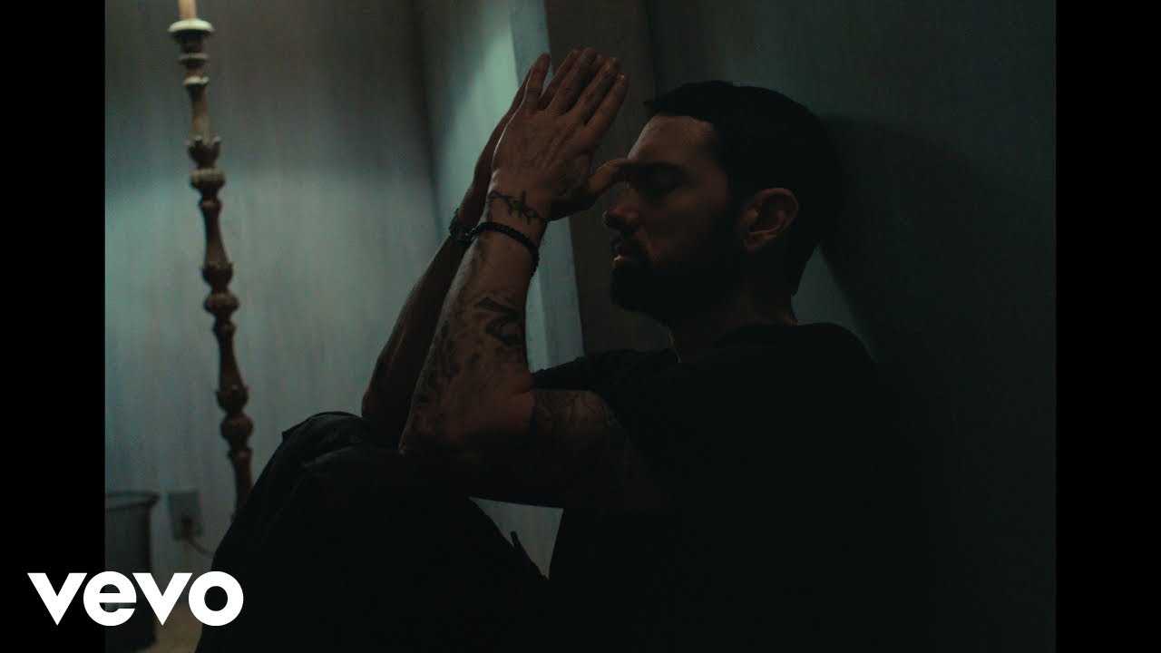Video starten: Eminem feat. Jelly Roll – Somebody Save Me